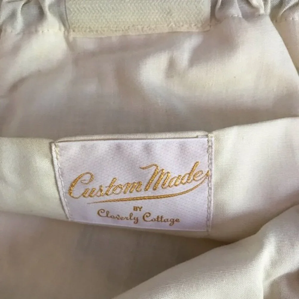 Vintage Custom Made by Cloverly Cottage Cross Stitch Cream Handbag Floral Lined